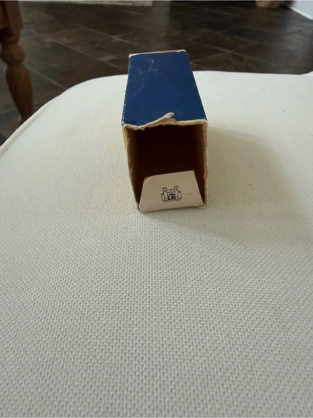 NIB Vintage Lesney Matchbox MB74a Mobile Canteen w/ ORIGINAL B4 Type Box